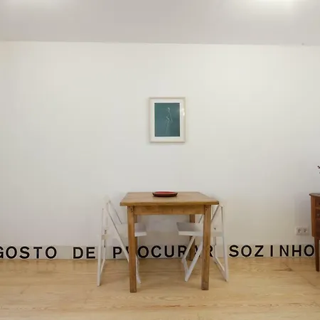Feels Like Santa Catarina Nest * Lisbon
